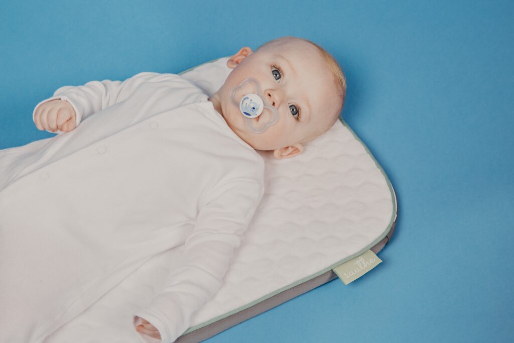 How to Easily Fold Up Your Baby Nook Travel Bed Mattress!
